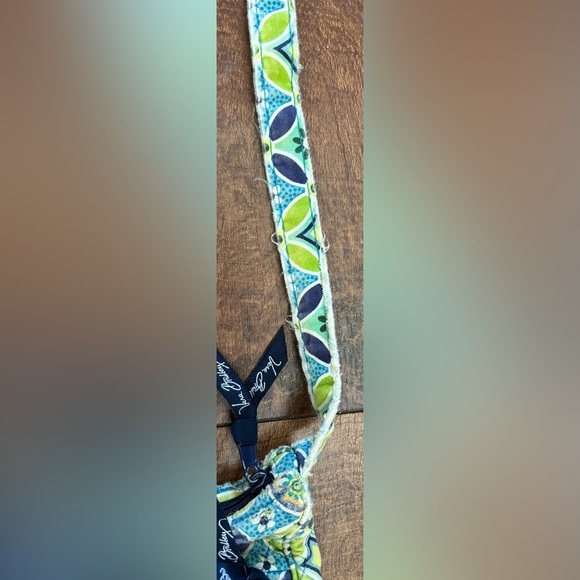 Vera Bradley libby bag in daisy daisy crossbody purse - Picture 15 of 15